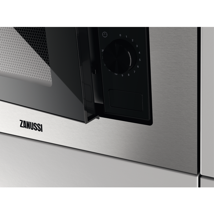 Zanussi - Integrated Microwaves - ZMSN5SX